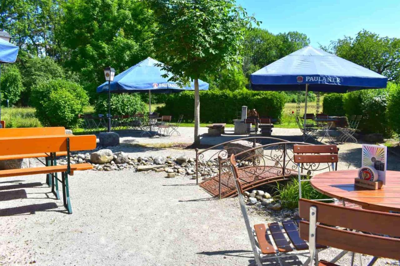 Hotel Und Restaurant Nehrener Hof Екстер'єр фото