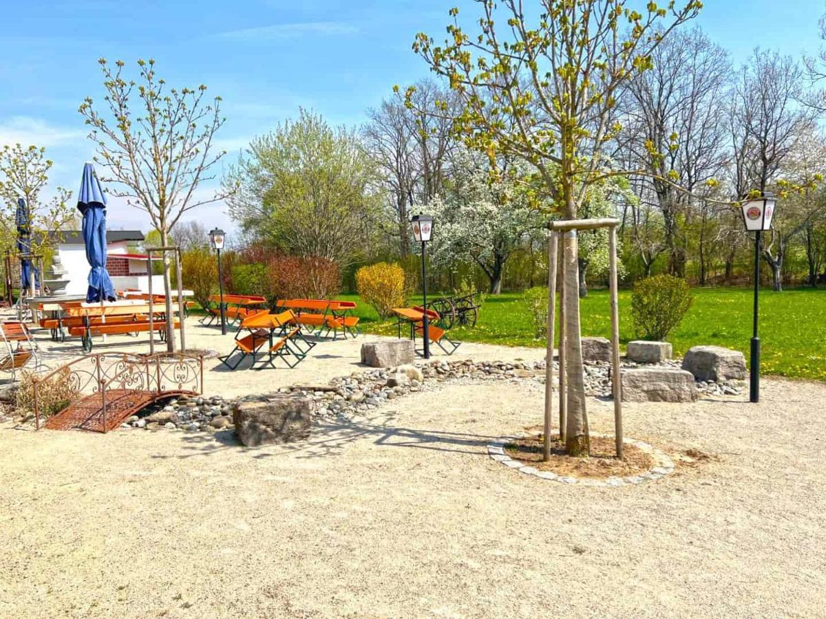 Hotel Und Restaurant Nehrener Hof Екстер'єр фото